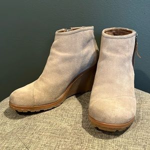 TOMS wedge booties